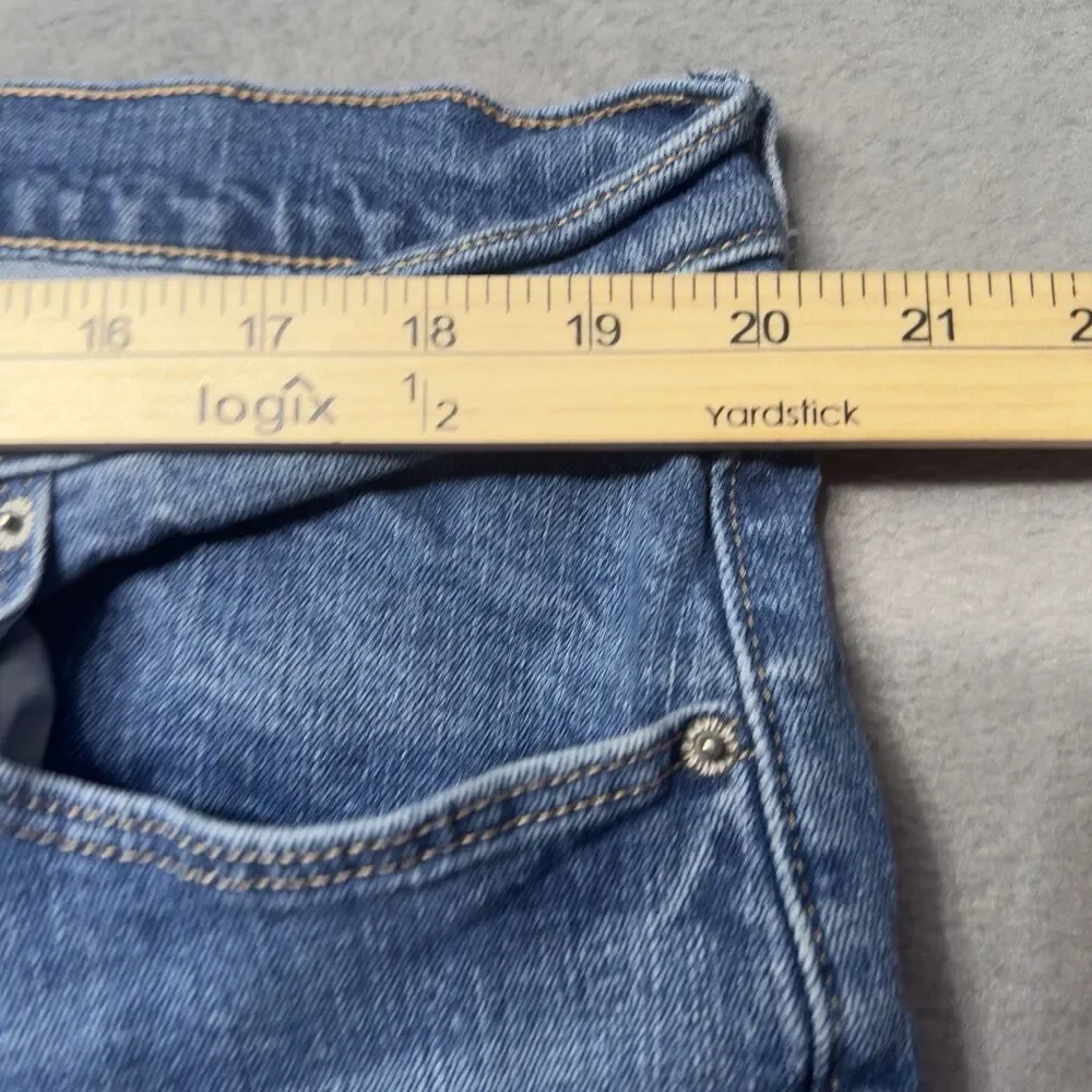 Old Navy Womens 18 Boyfriend Jeans Blue Mid Rise Relaxed Fit Stretch Denim EUC - Picture 6 of 9